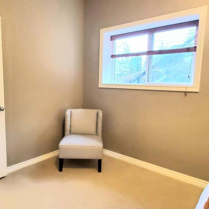 Private Suite 2Br Near Hwy 1, Heritage Park, Coliseum, Cultus Lake, Fishing, Chilliwack Exterior photo